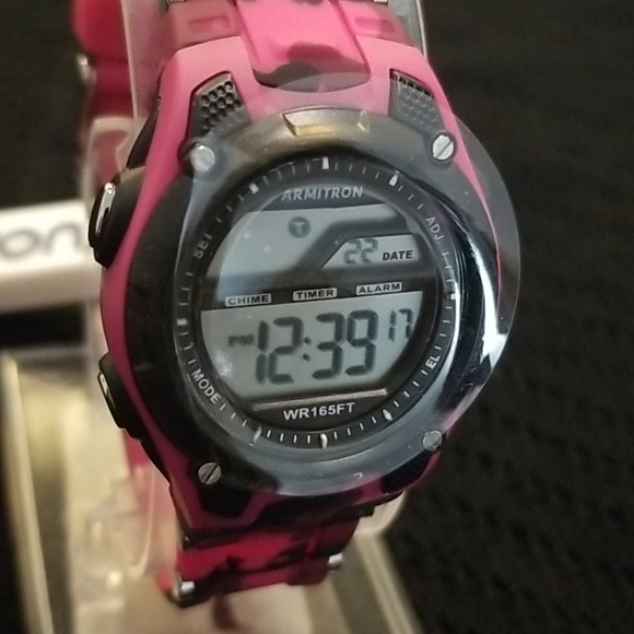 Digital Watch Armitron - Picture 2 of 3